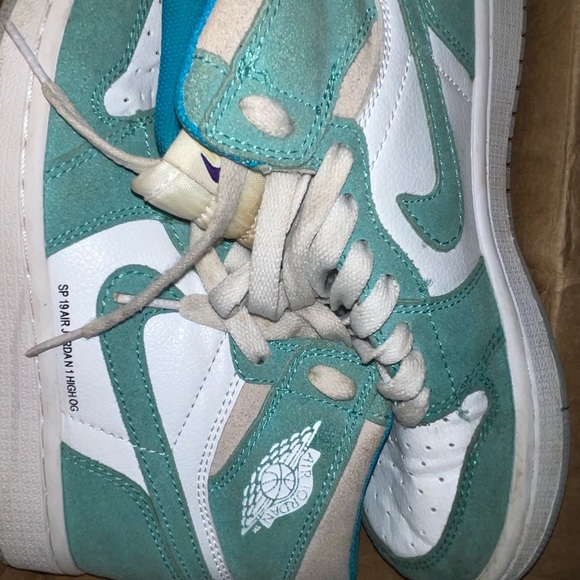 Air Jordan 1 Retro OG High Turbo Green - Size 5.5 - excellent preown - Picture 1 of 16